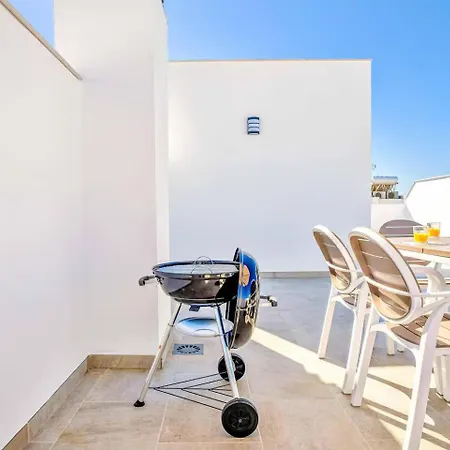 Zurbaran Tres Villa Nerja